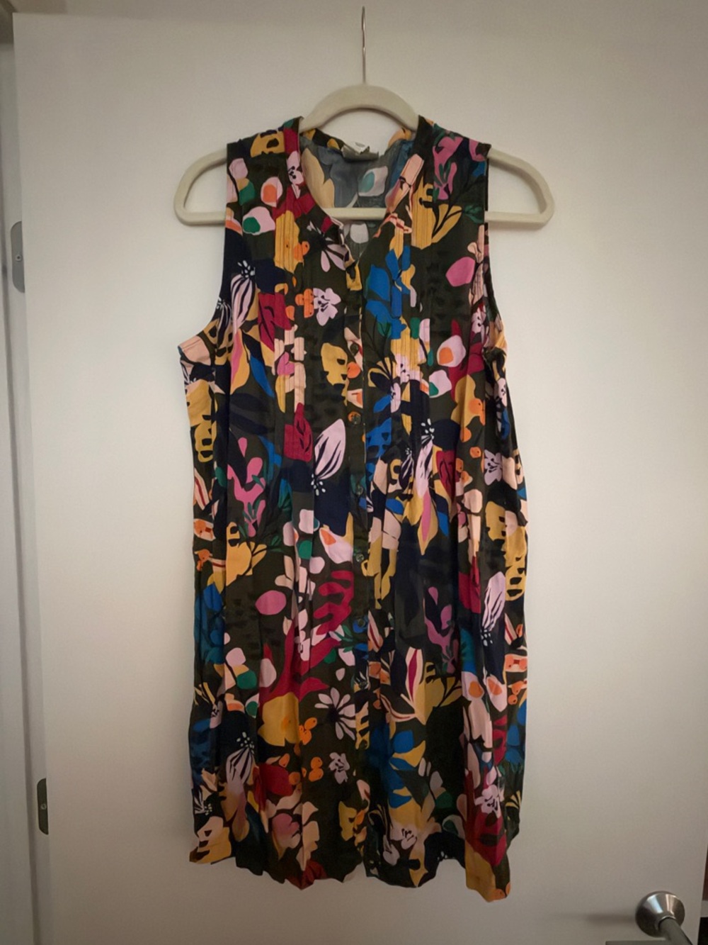 St. John's Bay Sleeveless Floral Mini Dress in Black with Multicolor Blooms